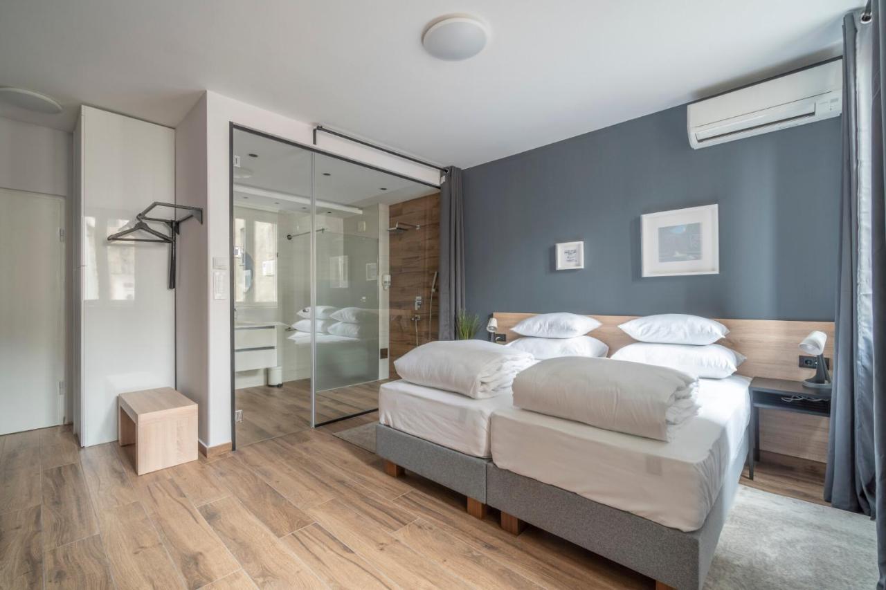 Hostgost Selected Suites - Botanical Garden Βελιγράδι Εξωτερικό φωτογραφία