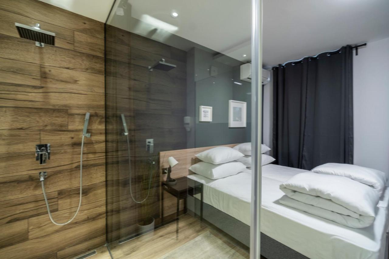 Hostgost Selected Suites - Botanical Garden Βελιγράδι Εξωτερικό φωτογραφία