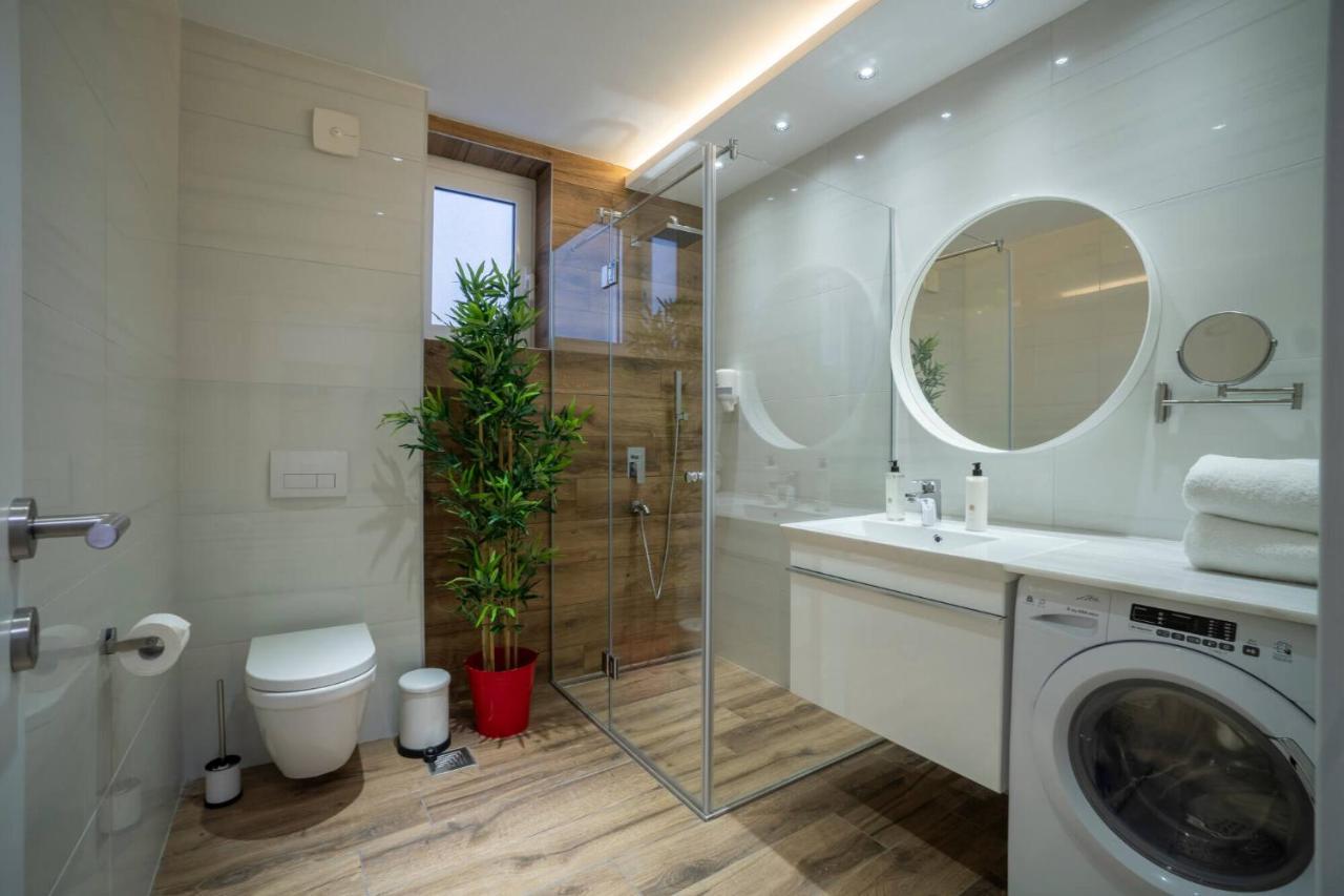 Hostgost Selected Suites - Botanical Garden Βελιγράδι Εξωτερικό φωτογραφία