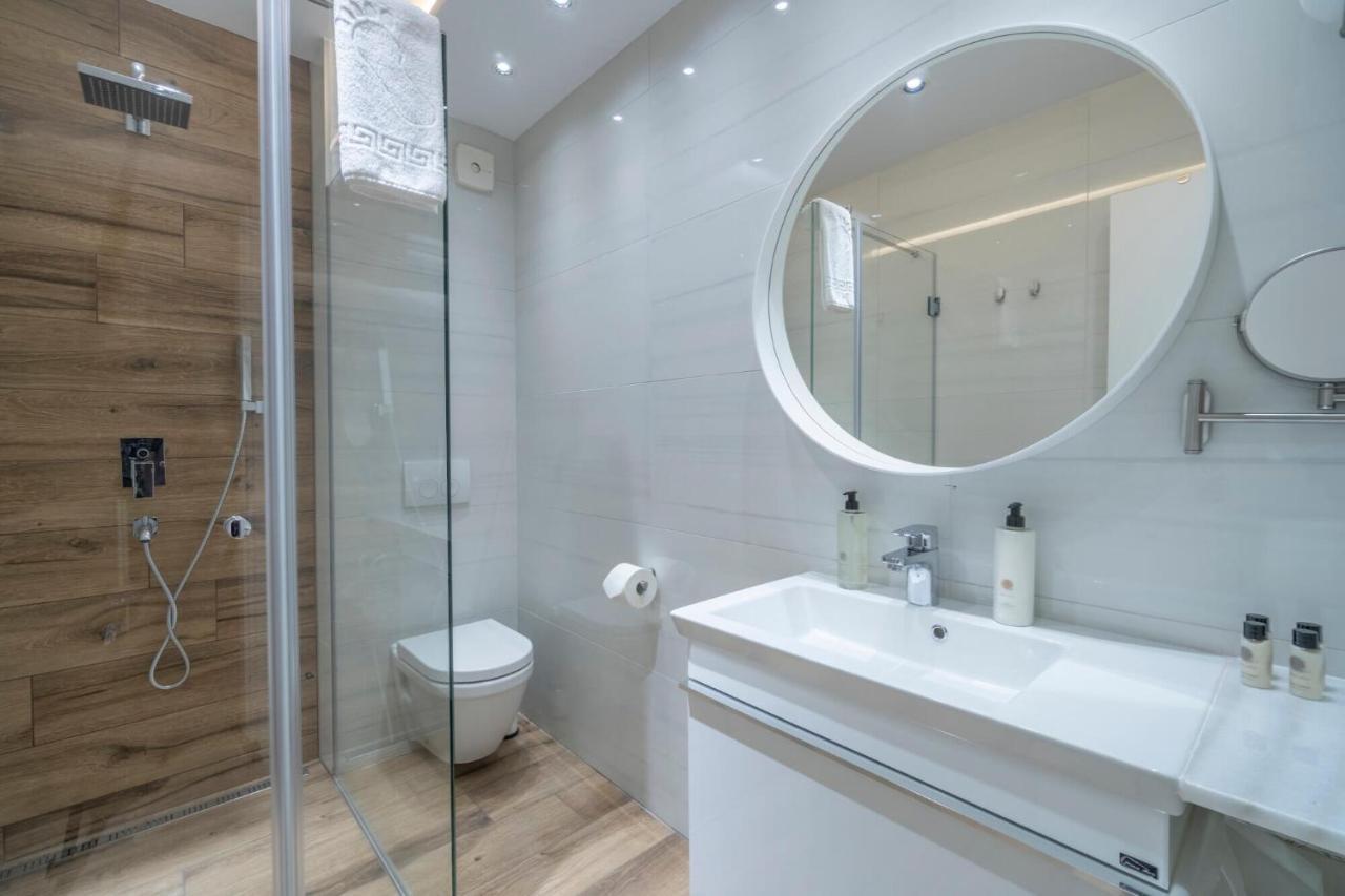 Hostgost Selected Suites - Botanical Garden Βελιγράδι Εξωτερικό φωτογραφία